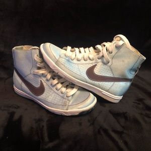 NIKE SATIN/LEATHER SNEAKERS